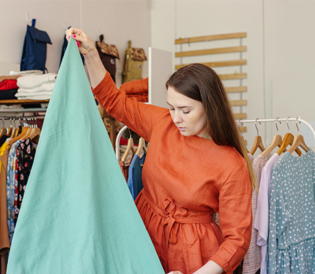 10 WAYS TO REVAMP YOUR OLD CLOTHES